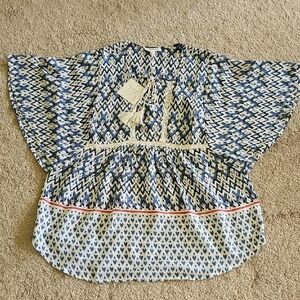 beachlunchlounge Navy and Cream Blouse